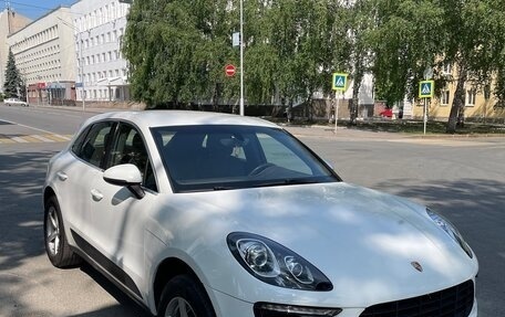 Porsche Macan I рестайлинг, 2014 год, 2 850 000 рублей, 2 фотография