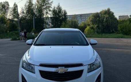 Chevrolet Cruze II, 2011 год, 780 000 рублей, 3 фотография