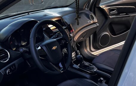 Chevrolet Cruze II, 2011 год, 780 000 рублей, 13 фотография