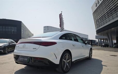 Mercedes-Benz EQE, 2022 год, 4 490 000 рублей, 4 фотография