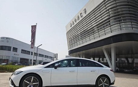 Mercedes-Benz EQE, 2022 год, 4 490 000 рублей, 3 фотография