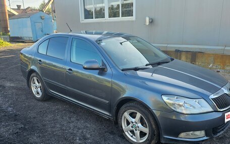 Skoda Octavia, 2011 год, 499 999 рублей, 2 фотография