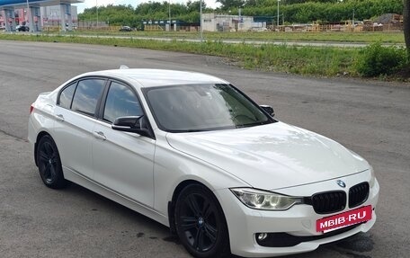 BMW 3 серия, 2013 год, 1 490 000 рублей, 10 фотография