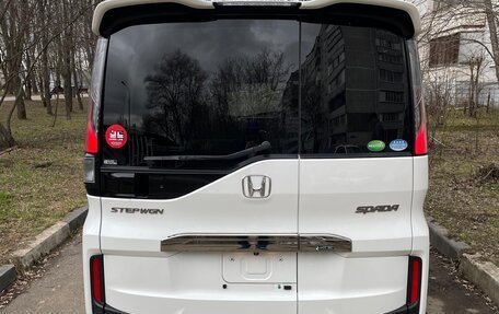 Honda Stepwgn IV, 2015 год, 2 238 000 рублей, 5 фотография