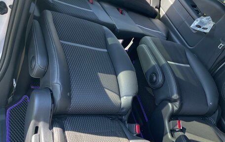 Honda Stepwgn IV, 2015 год, 2 238 000 рублей, 16 фотография