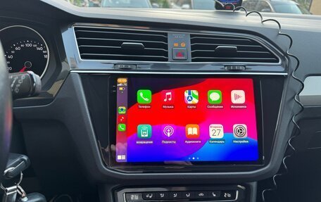 Volkswagen Tiguan II, 2018 год, 2 400 000 рублей, 11 фотография