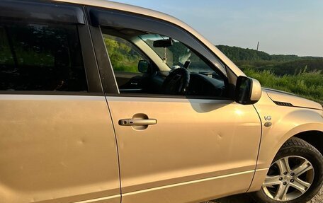 Suzuki Escudo III, 2005 год, 900 000 рублей, 6 фотография