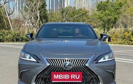 Lexus ES VII, 2021 год, 2 650 000 рублей, 2 фотография