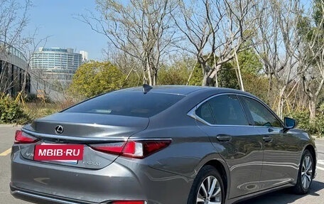 Lexus ES VII, 2021 год, 2 650 000 рублей, 19 фотография