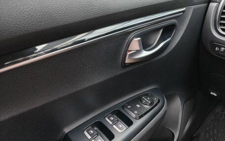 KIA Rio IV, 2017 год, 1 235 000 рублей, 13 фотография
