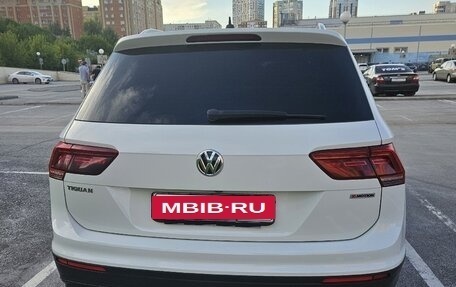 Volkswagen Tiguan II, 2019 год, 2 770 000 рублей, 7 фотография