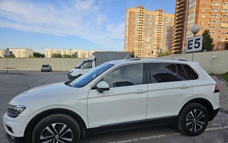 Volkswagen Tiguan II, 2019 год, 2 770 000 рублей, 6 фотография