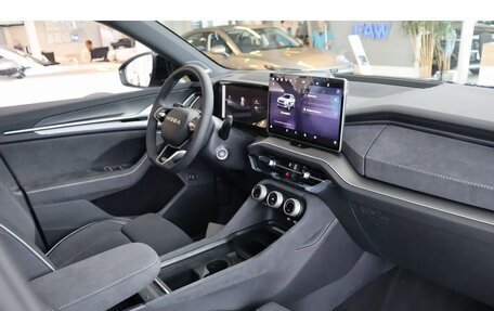 Skoda Kodiaq, 2025 год, 5 500 000 рублей, 11 фотография