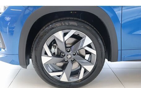 Skoda Kodiaq, 2025 год, 5 500 000 рублей, 15 фотография