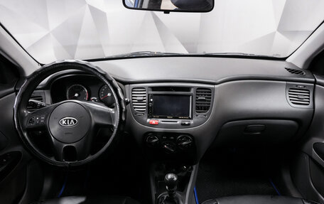 KIA Rio II, 2011 год, 687 000 рублей, 11 фотография