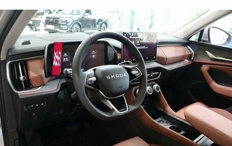 Skoda Kodiaq, 2025 год, 5 450 000 рублей, 13 фотография