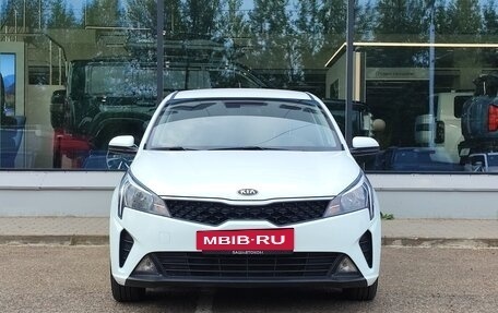 KIA Rio IV, 2020 год, 1 400 000 рублей, 2 фотография