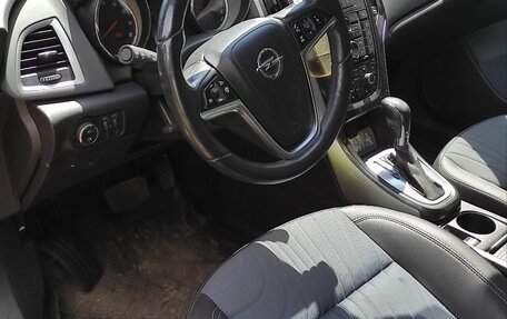 Opel Astra J, 2013 год, 780 000 рублей, 3 фотография