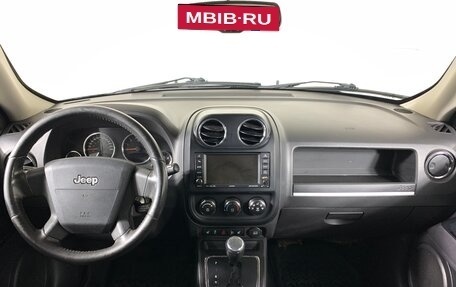 Jeep Liberty (Patriot), 2010 год, 688 000 рублей, 12 фотография