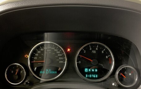 Jeep Liberty (Patriot), 2010 год, 688 000 рублей, 14 фотография