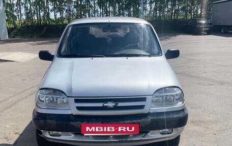 Chevrolet Niva I рестайлинг, 2003 год, 300 000 рублей, 7 фотография