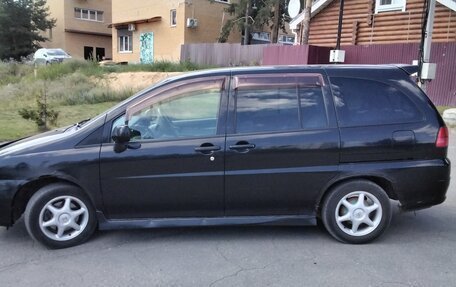 Nissan Liberty, 2001 год, 249 000 рублей, 17 фотография