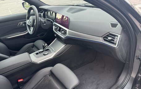 BMW 3 серия, 2020 год, 4 550 000 рублей, 16 фотография