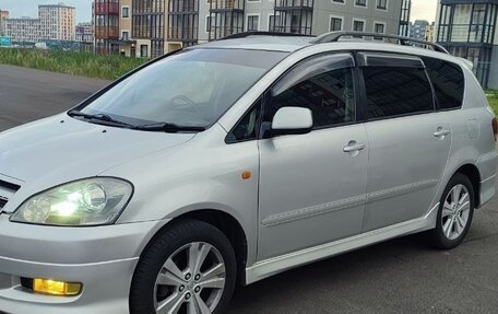 Toyota Ipsum II, 2002 год, 650 000 рублей, 8 фотография