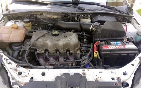 Ford Focus IV, 2000 год, 250 000 рублей, 19 фотография