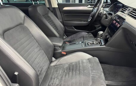Volkswagen Passat B8 рестайлинг, 2019 год, 2 320 000 рублей, 16 фотография