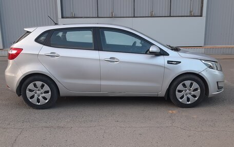 KIA Rio III рестайлинг, 2013 год, 830 000 рублей, 5 фотография