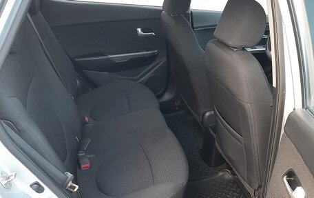 KIA Rio III рестайлинг, 2013 год, 830 000 рублей, 9 фотография