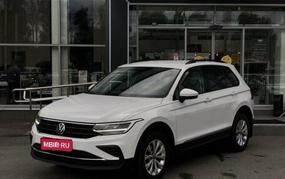 Volkswagen Tiguan II, 2020 год, 2 499 000 рублей, 1 фотография