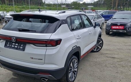 Changan CS35 Plus, 2024 год, 2 629 900 рублей, 8 фотография