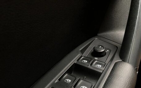 Volkswagen Tiguan II, 2020 год, 2 499 000 рублей, 13 фотография