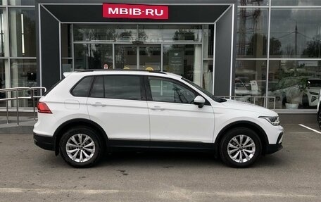 Volkswagen Tiguan II, 2020 год, 2 499 000 рублей, 4 фотография