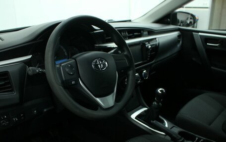 Toyota Corolla, 2013 год, 1 150 000 рублей, 16 фотография