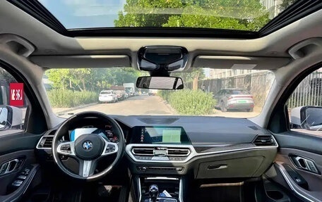 BMW 3 серия, 2021 год, 3 000 000 рублей, 4 фотография