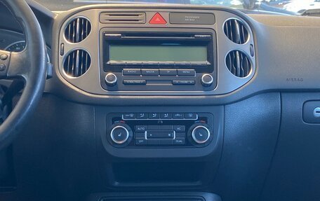 Volkswagen Tiguan I, 2010 год, 897 000 рублей, 16 фотография