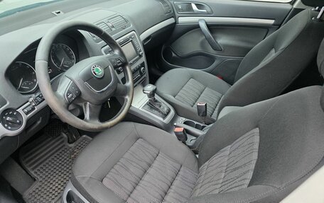 Skoda Octavia, 2010 год, 700 000 рублей, 9 фотография