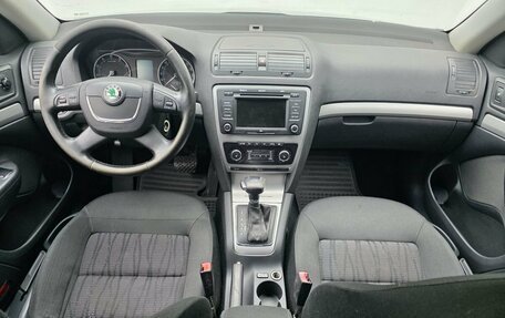 Skoda Octavia, 2010 год, 700 000 рублей, 11 фотография