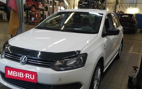 Volkswagen Polo VI (EU Market), 2013 год, 470 000 рублей, 1 фотография