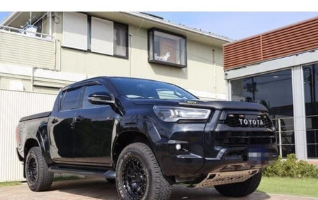 Toyota Hilux VIII, 2022 год, 3 650 000 рублей, 11 фотография