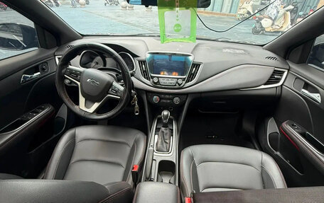 Chevrolet Monza, 2022 год, 1 180 000 рублей, 4 фотография