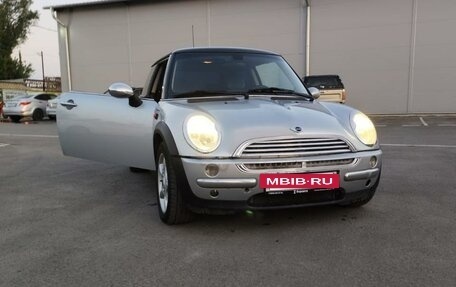 MINI Hatch, 2004 год, 11 фотография