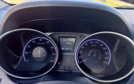 Hyundai ix35 I рестайлинг, 2011 год, 1 200 000 рублей, 10 фотография