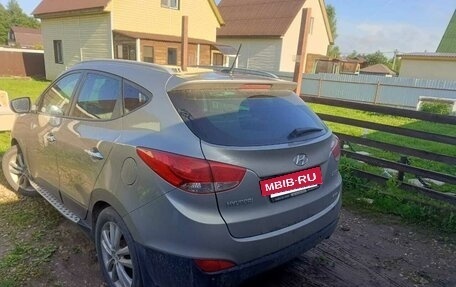 Hyundai ix35 I рестайлинг, 2011 год, 1 200 000 рублей, 3 фотография