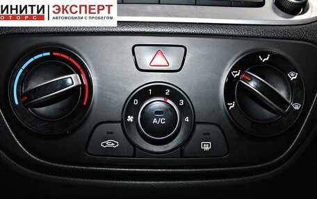 Hyundai Solaris II рестайлинг, 2018 год, 1 099 900 рублей, 11 фотография