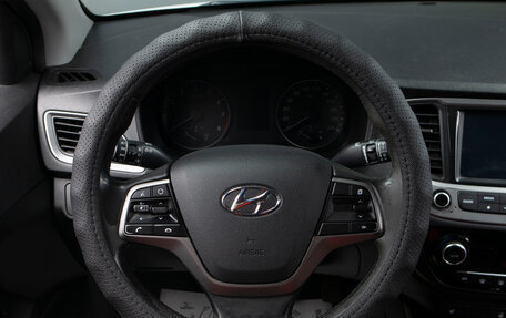 Hyundai Solaris II рестайлинг, 2018 год, 919 000 рублей, 8 фотография