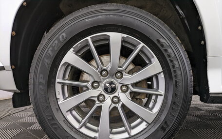 Mitsubishi Pajero Sport III рестайлинг, 2018 год, 2 850 000 рублей, 6 фотография